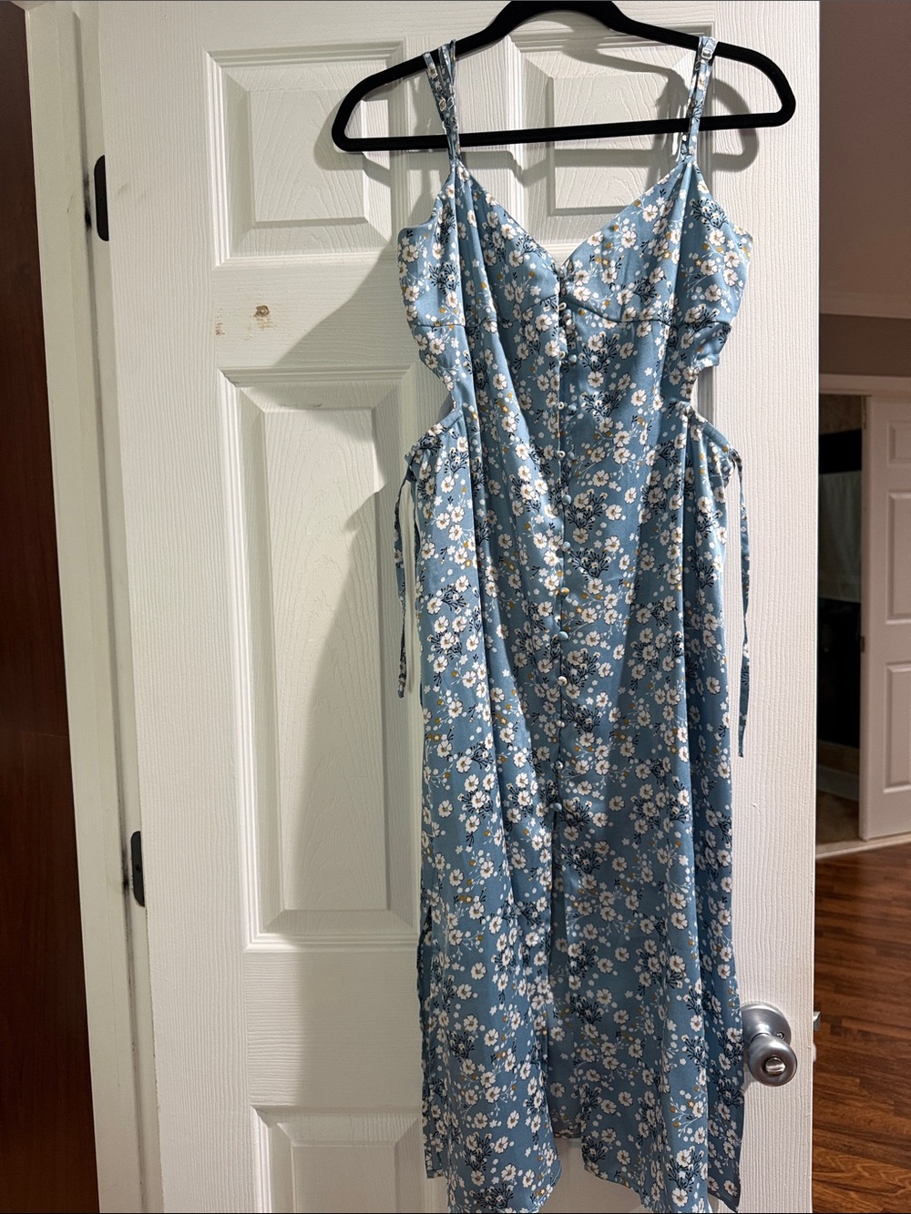 Petite Studio Blue Floral Cutout Midi Dress